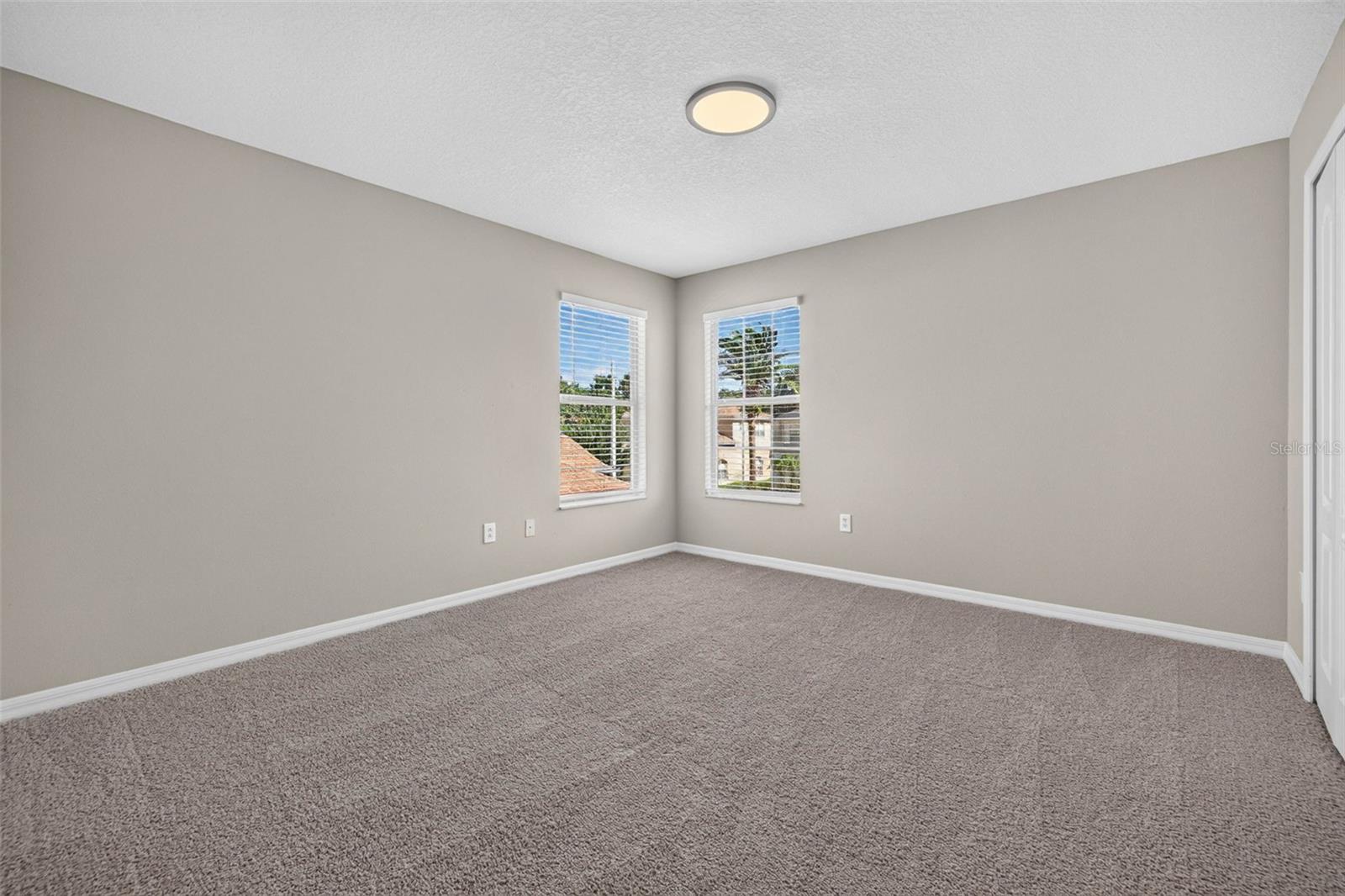 10717 Shady Preserve Dr Property Photo 28