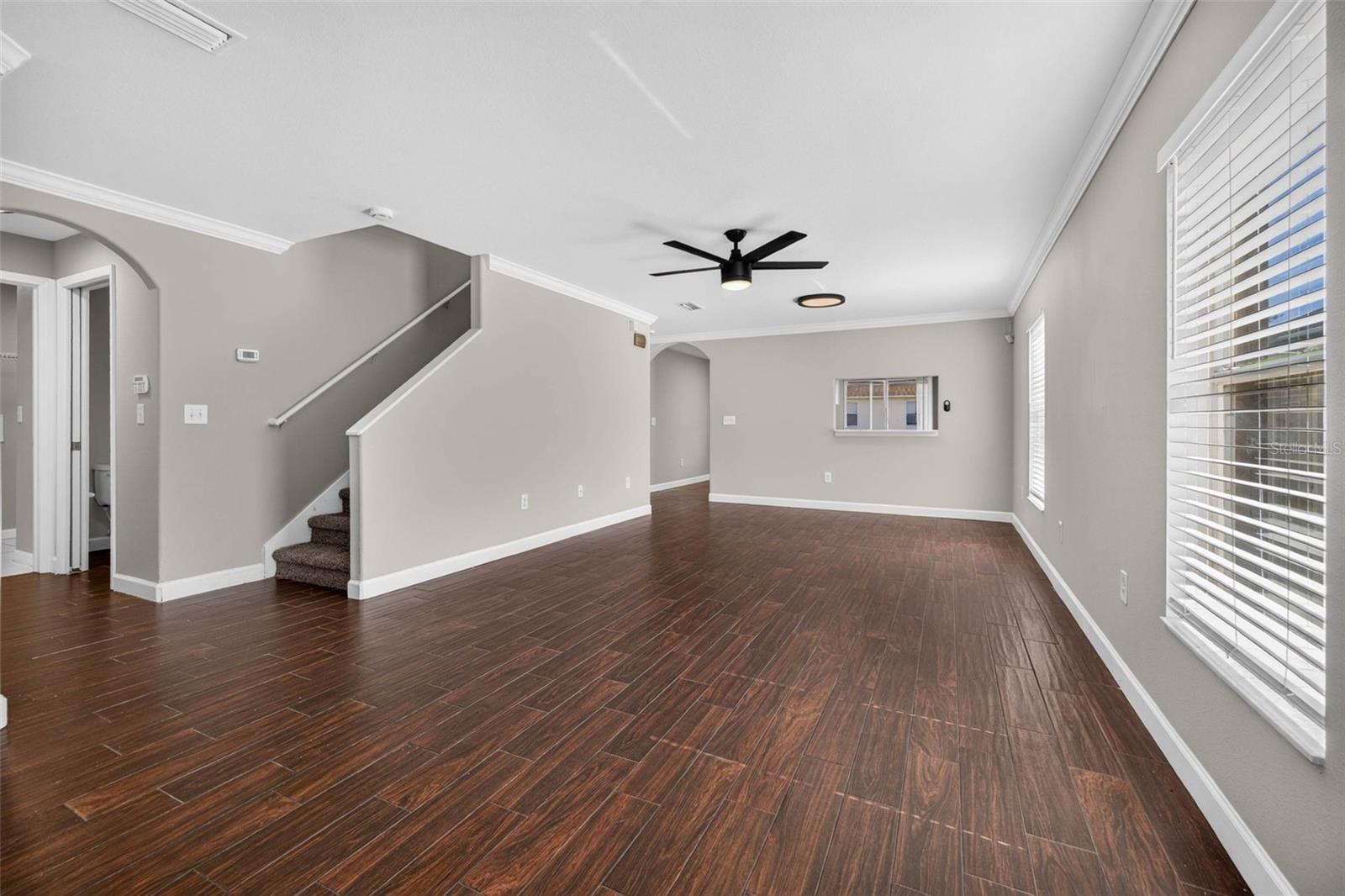 10629 Shady Preserve Dr Property Photo 3