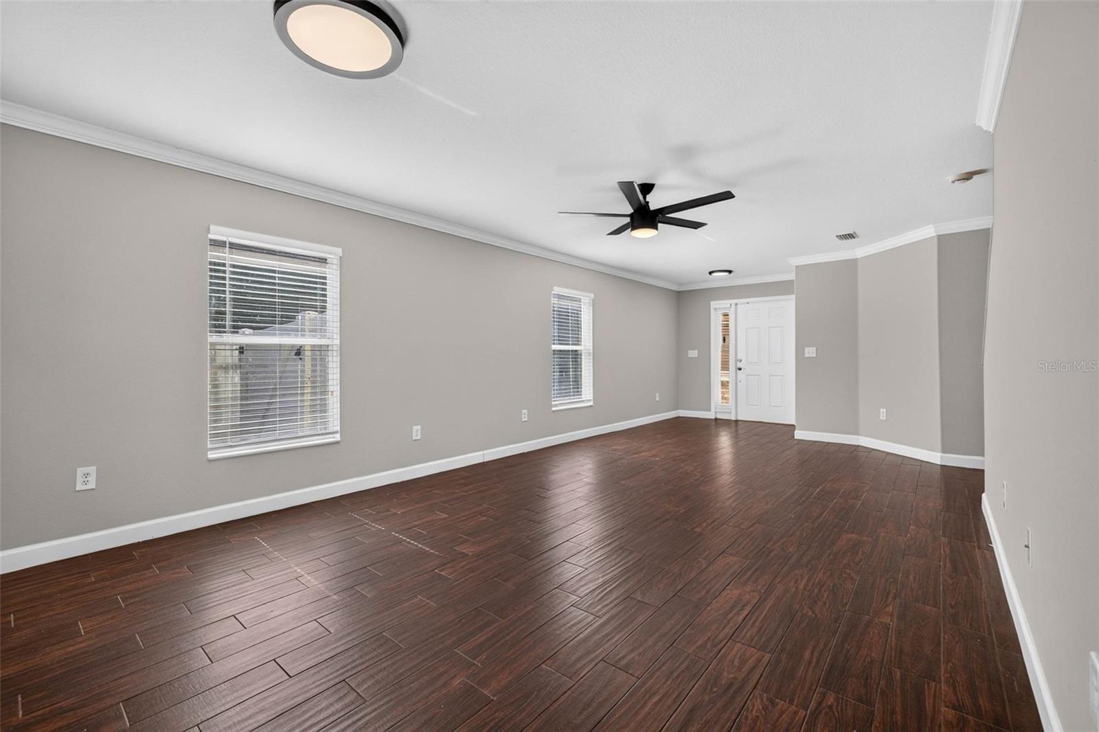 10629 Shady Preserve Dr Property Photo 12