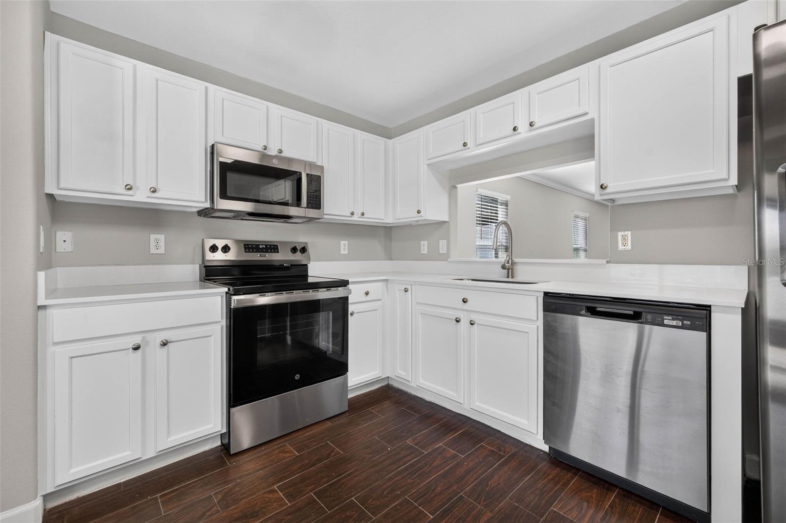 10629 Shady Preserve Dr Property Photo 14