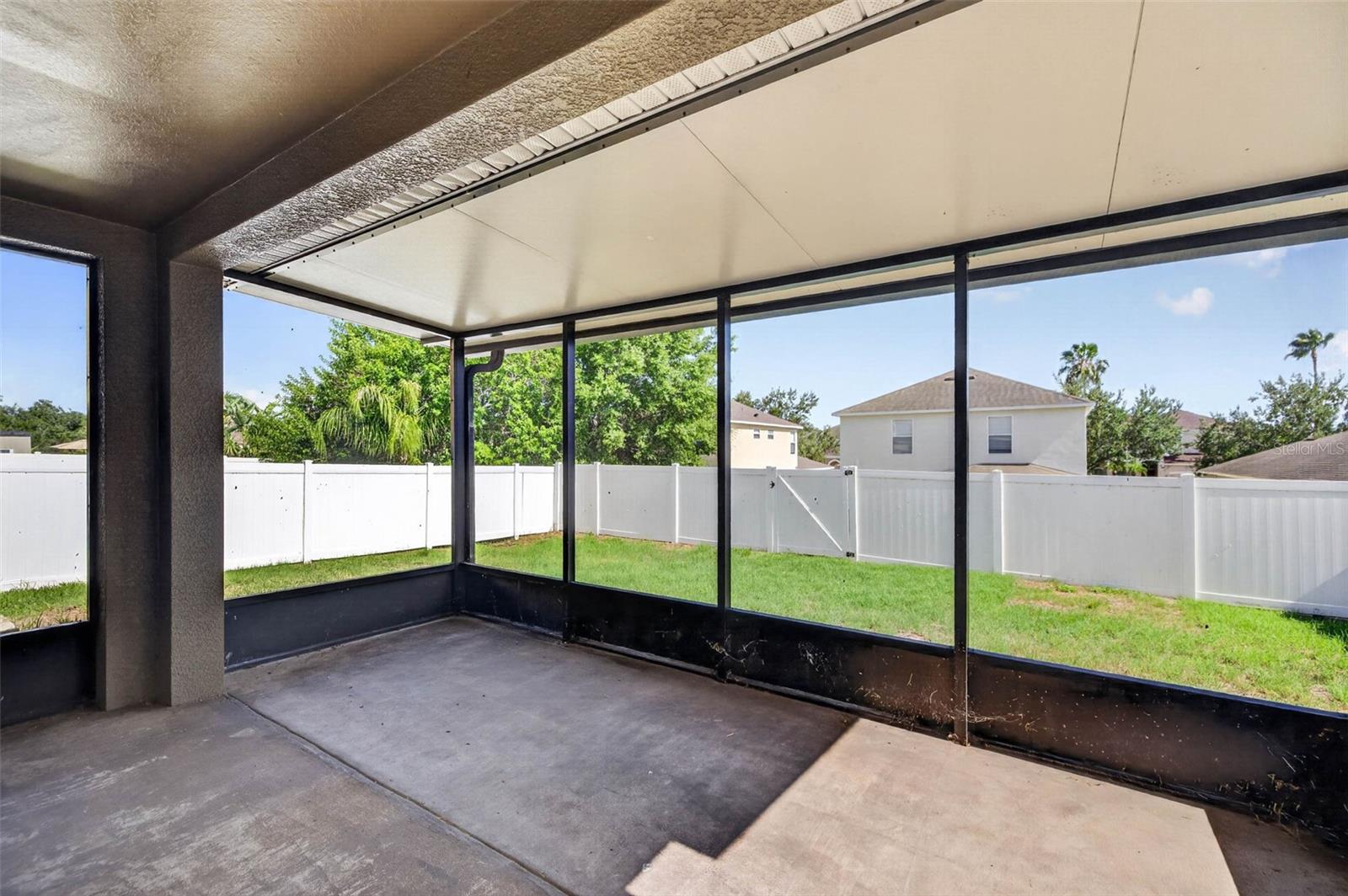 10629 Shady Preserve Dr Property Photo 32