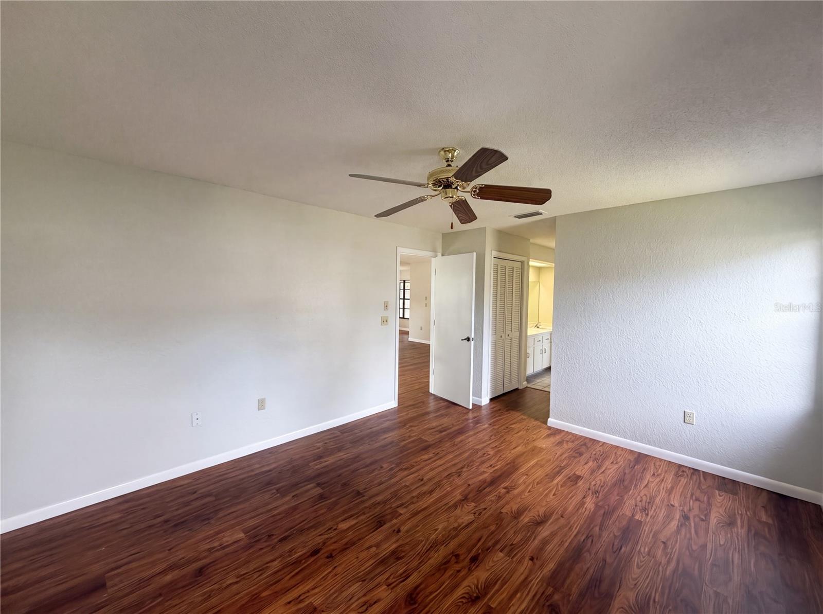 3333 Agar Ave Property Photo 14