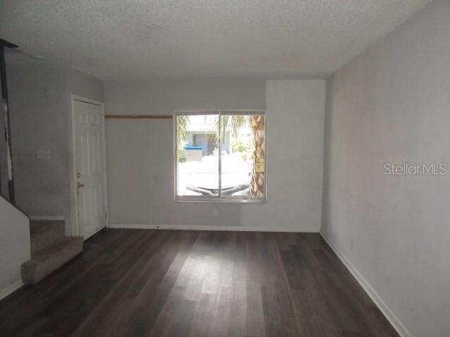 13042 Londondary Pl Property Photo 2