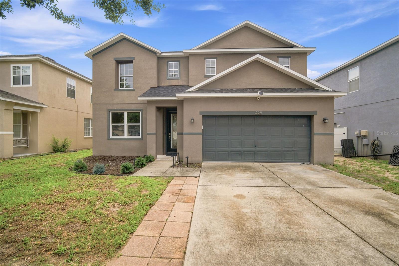 428 CHIMNEY ROCK DR Property Photo 1