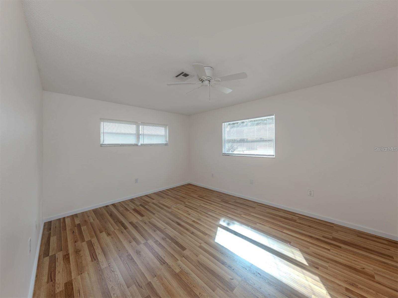 1215 Mango Ave Property Photo 13