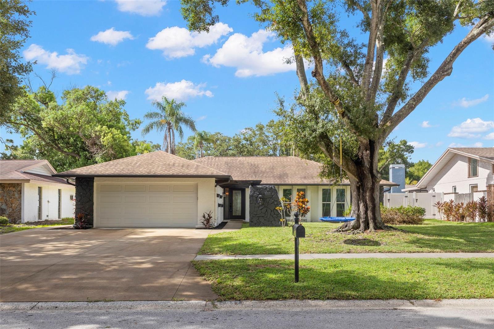 3097 Haverford Dr Property Photo