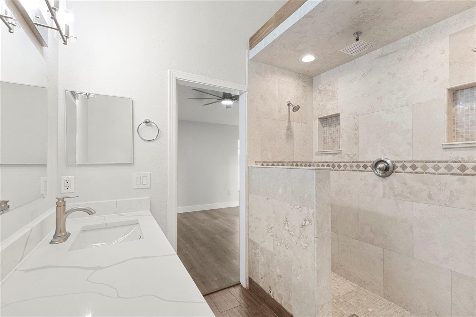 11651 Sunshine Pond Rd Property Photo 23