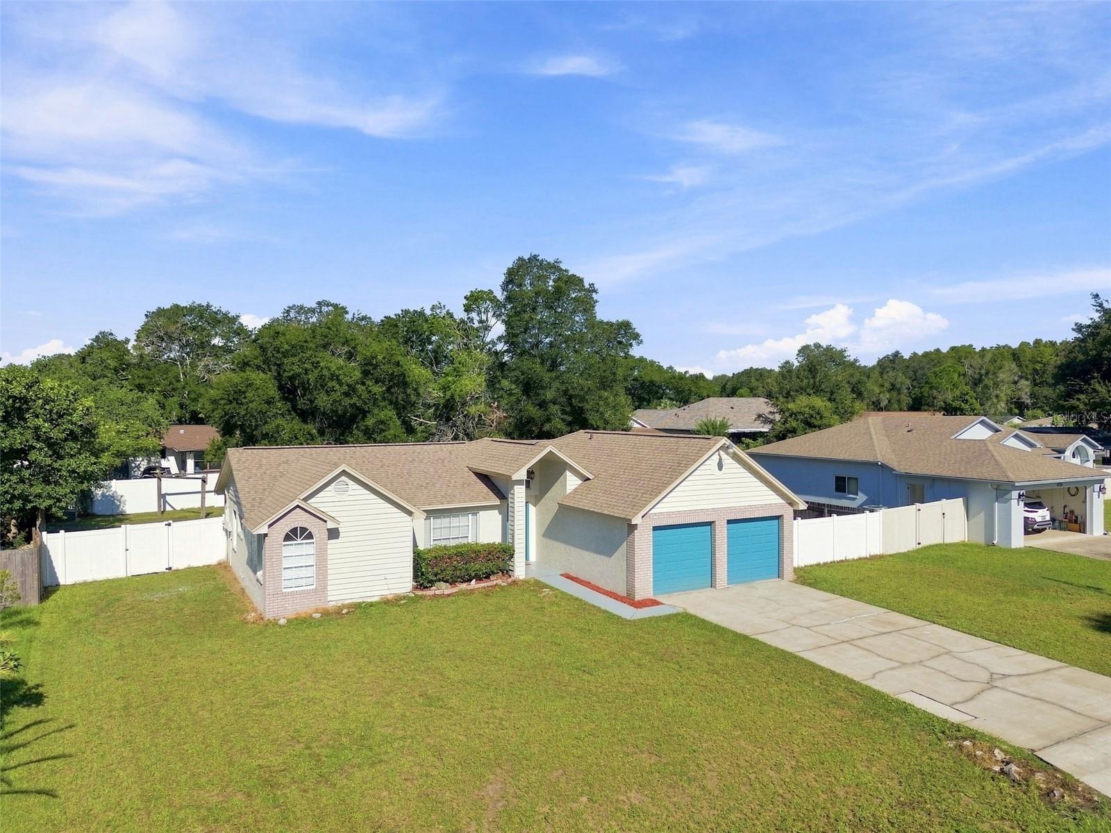 4745 Canterbury Dr Property Photo 1
