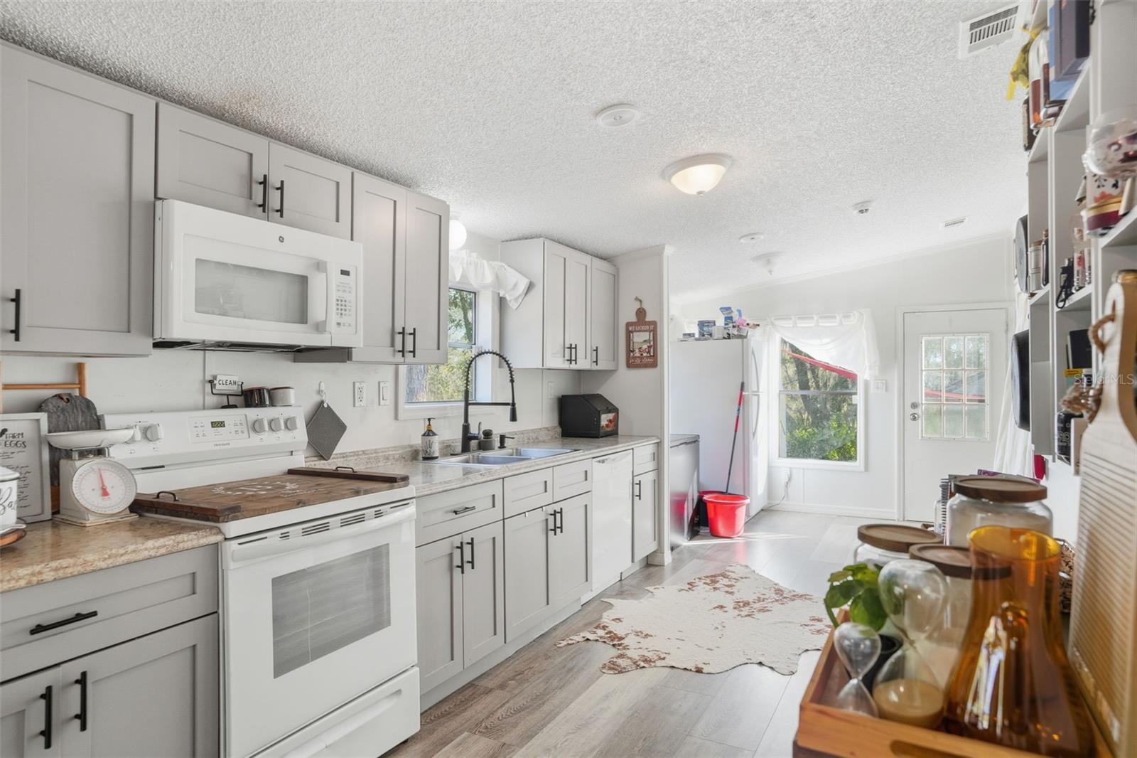 17539 Edwin Ter Property Photo 14