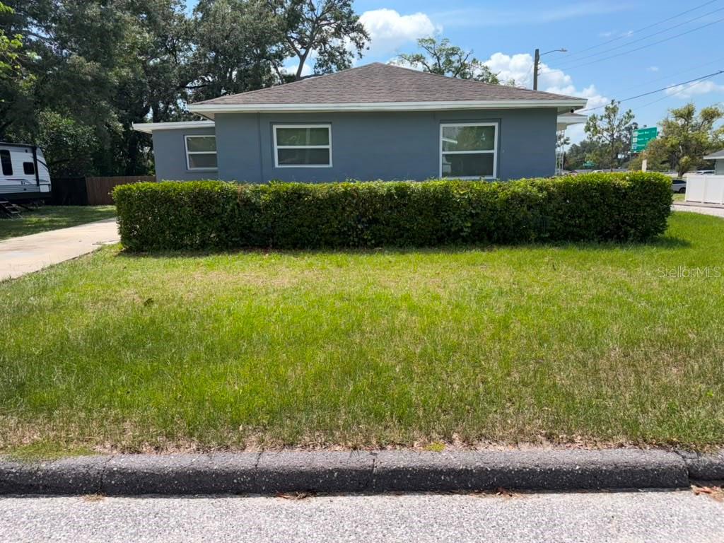 703 E Hamilton Ave Property Photo 40