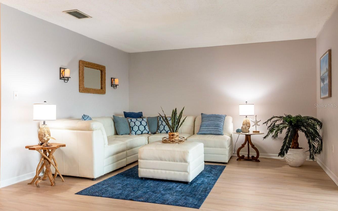 5925 Shore Blvd S #405 Property Photo 16