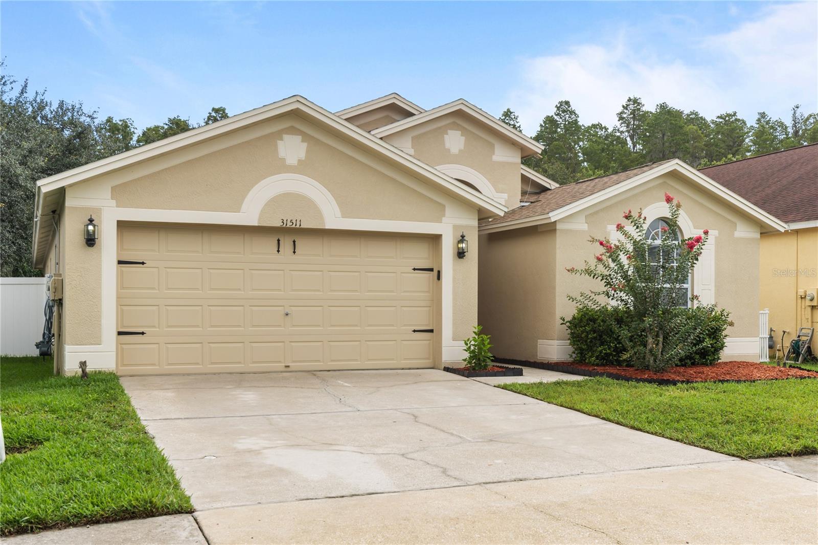 31511 Wrencrest Dr Property Photo 2