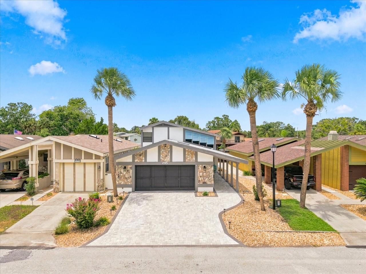 5214 S RIVERVIEW CIR Property Photo 1