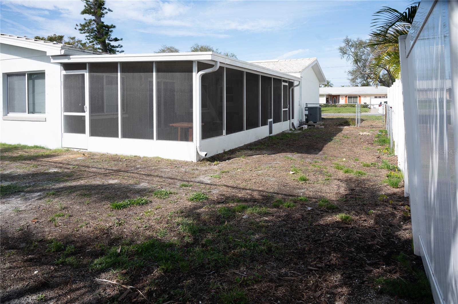6613 Blue Heron Dr S Property Photo 41