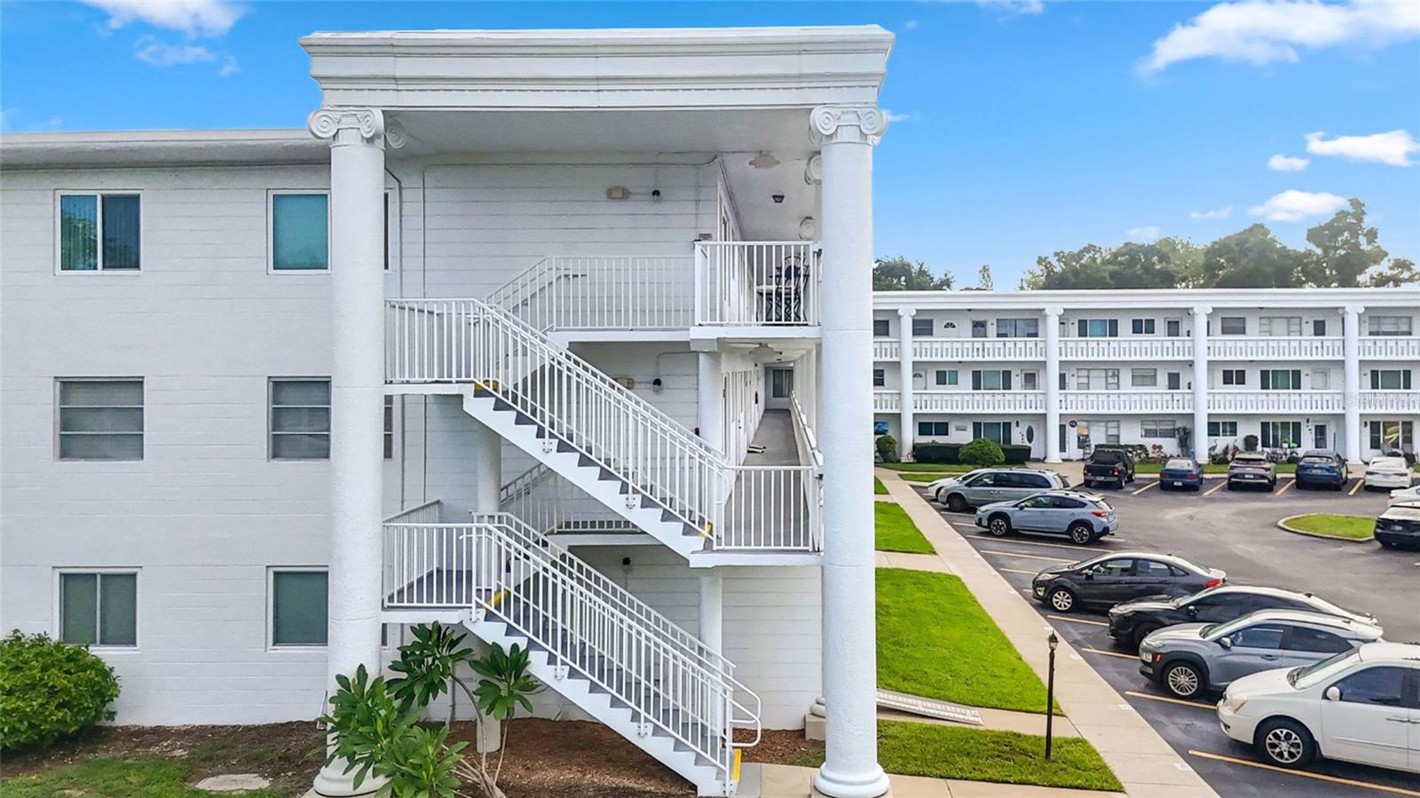 2454 Australia Way E #32 Property Photo 3
