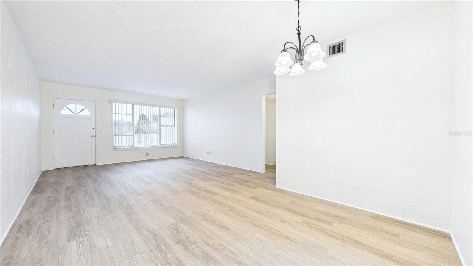 2454 Australia Way E #32 Property Photo 13