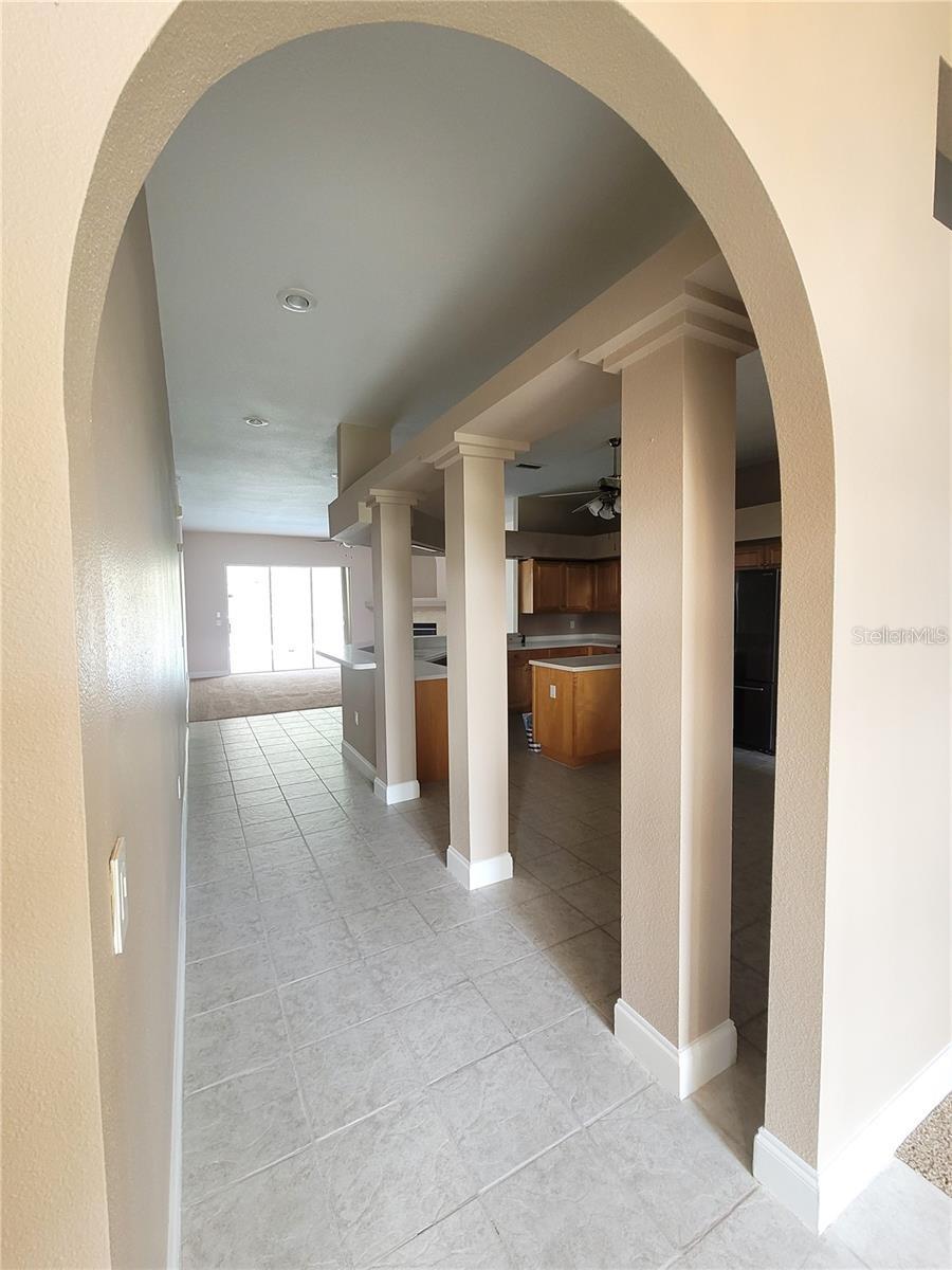 1501 Deerbourne Dr Property Photo 3