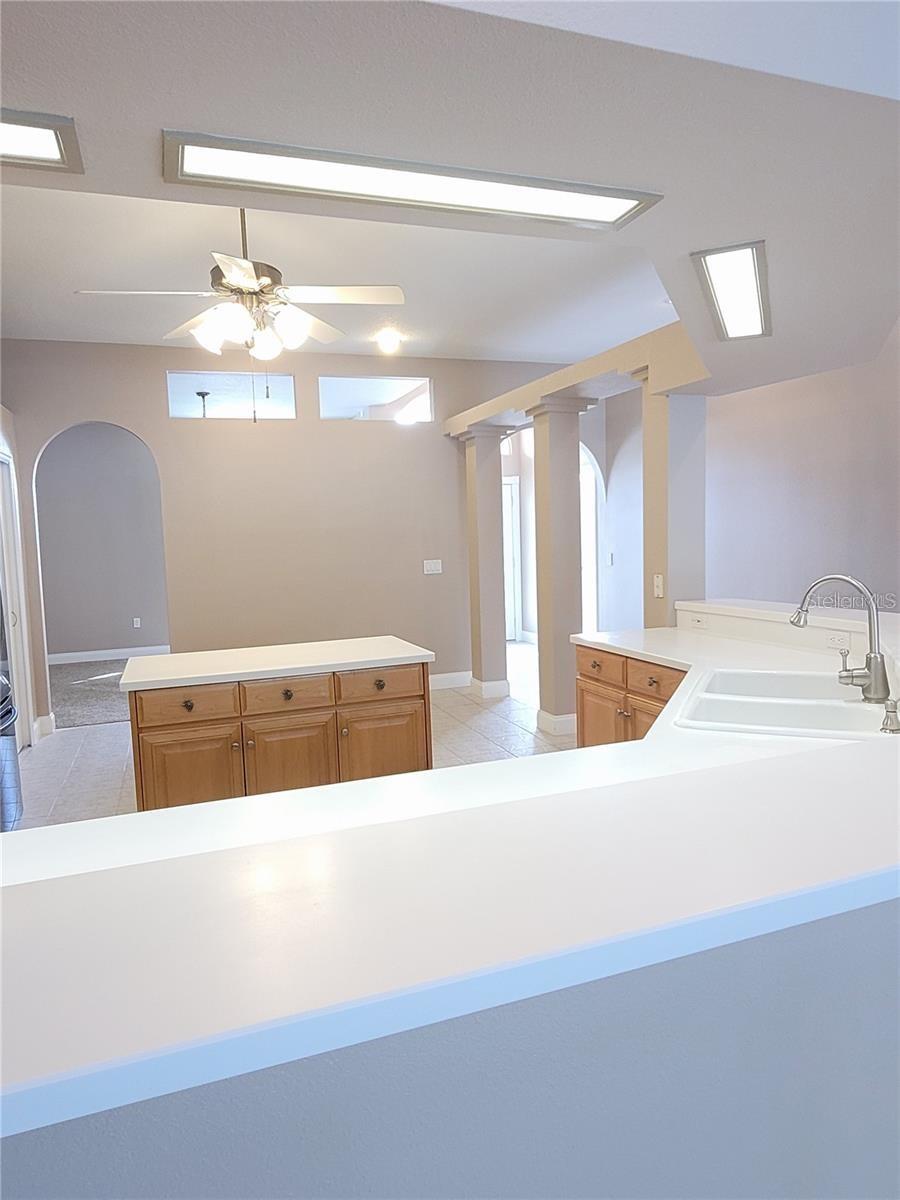 1501 Deerbourne Dr Property Photo 9