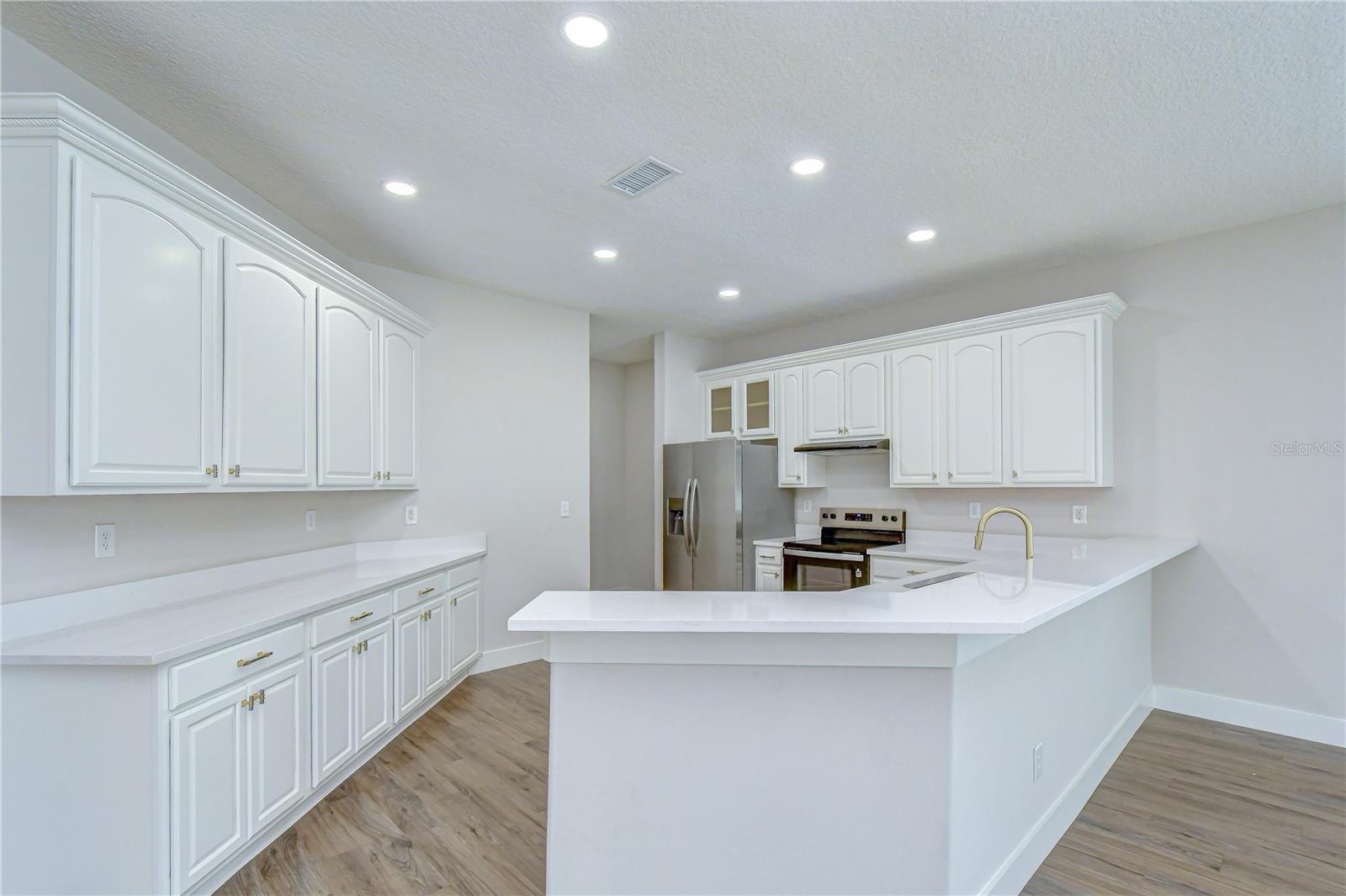 1712 Atlantic Dr Property Photo 30