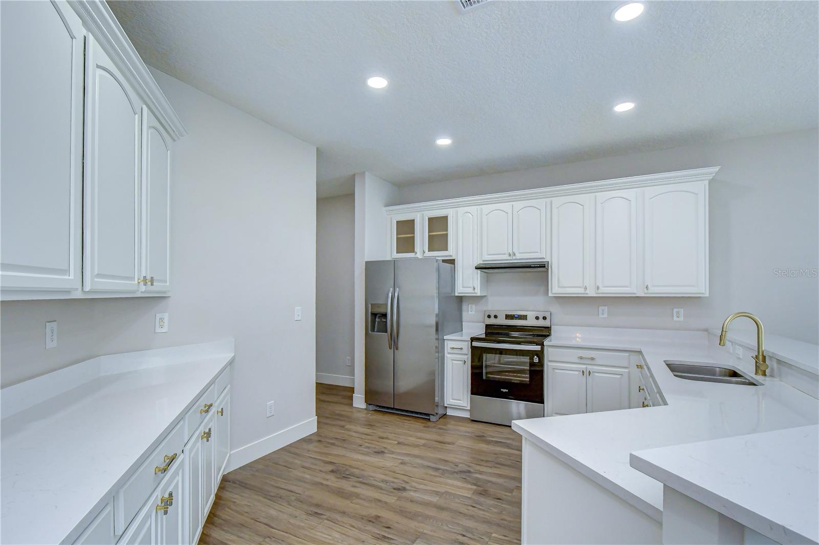 1712 Atlantic Dr Property Photo 31