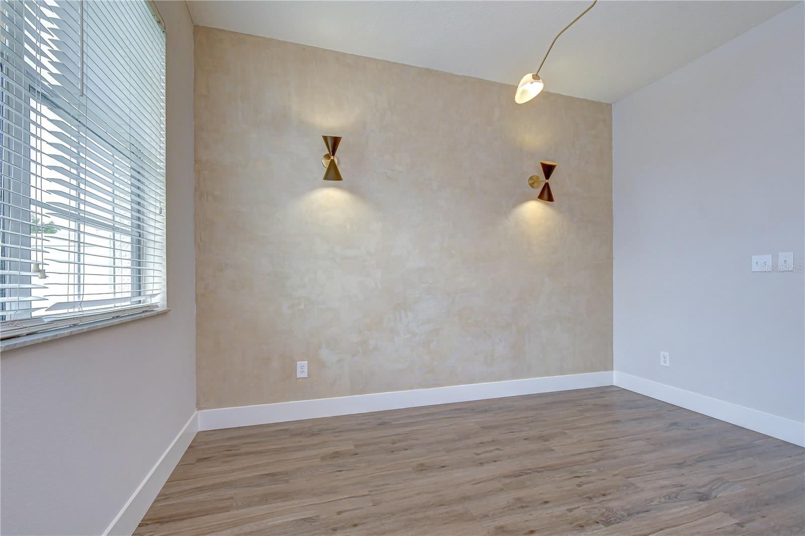 1712 Atlantic Dr Property Photo 36