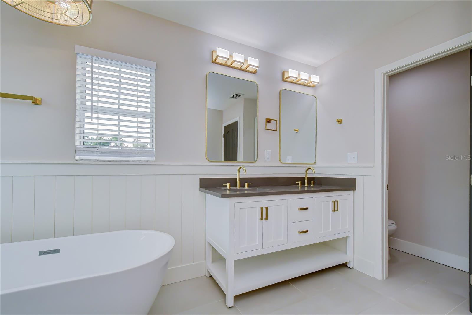 1712 Atlantic Dr Property Photo 46