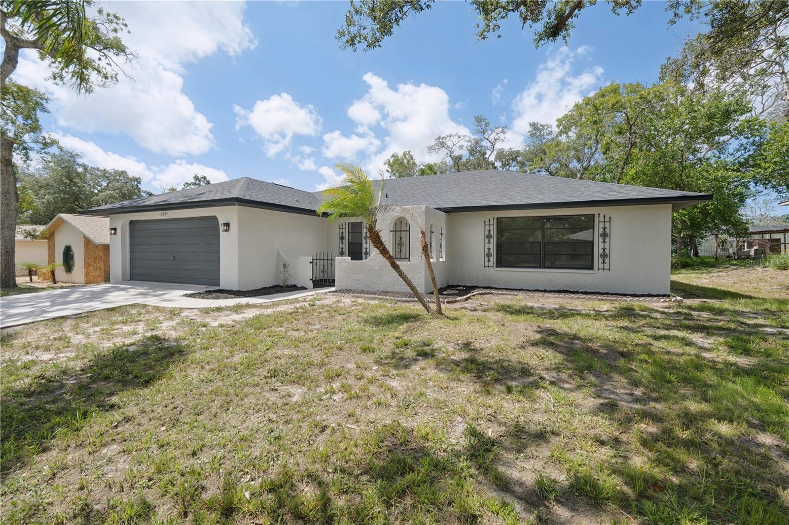 8081 Wooden Dr Property Photo 3