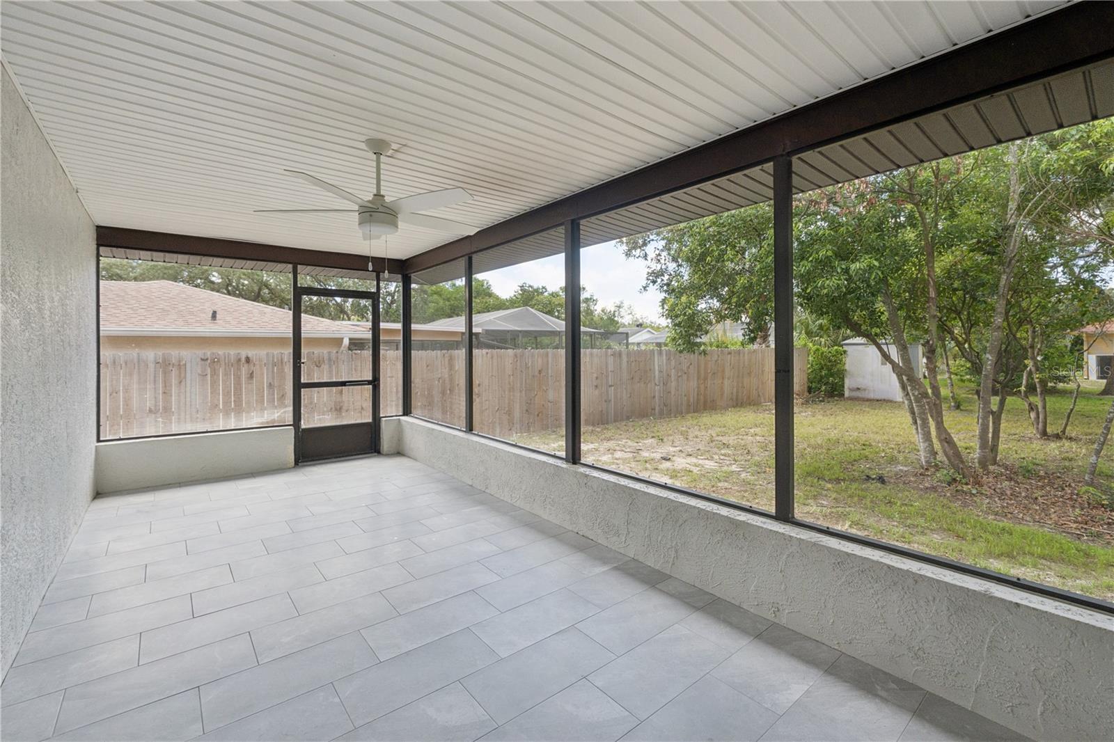 8081 Wooden Dr Property Photo 6
