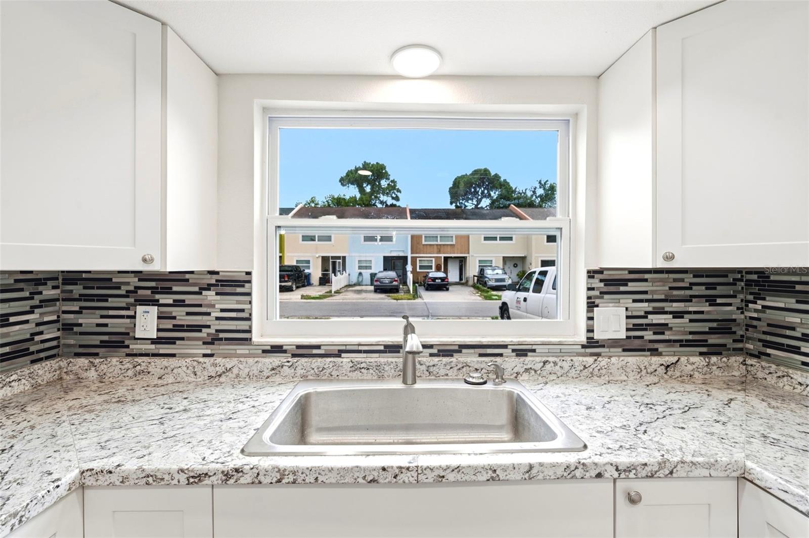 2871 S Pines Dr #31 Property Photo 6