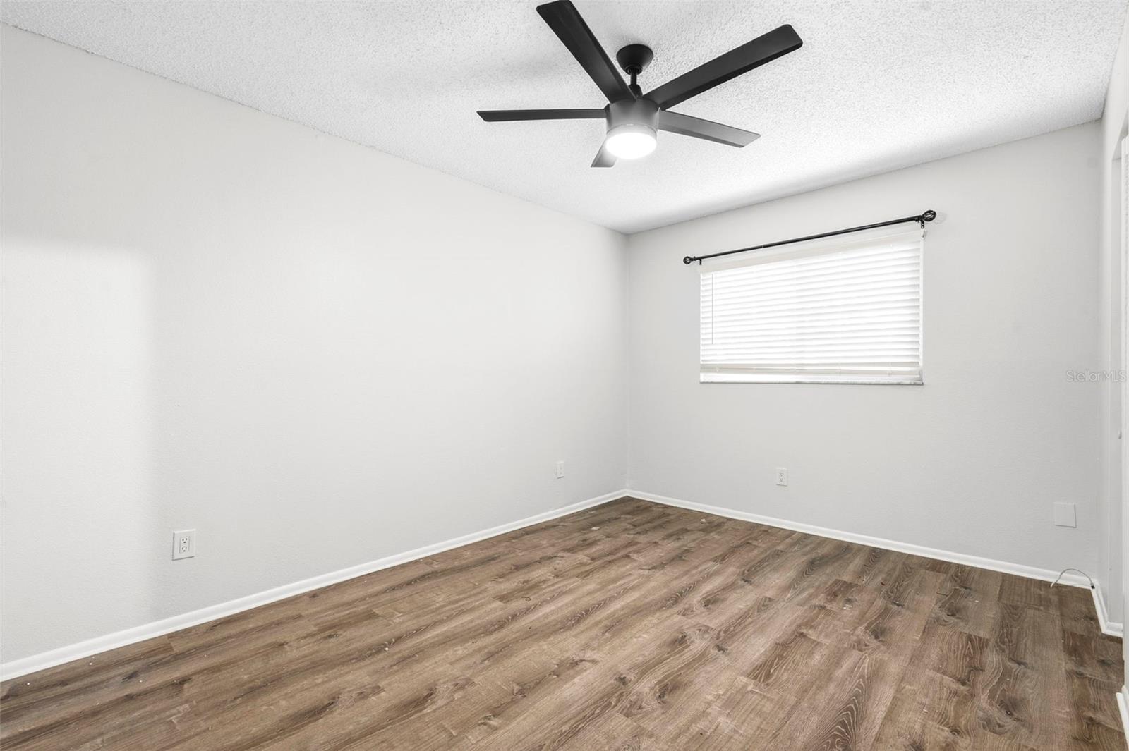 2871 S Pines Dr #31 Property Photo 14