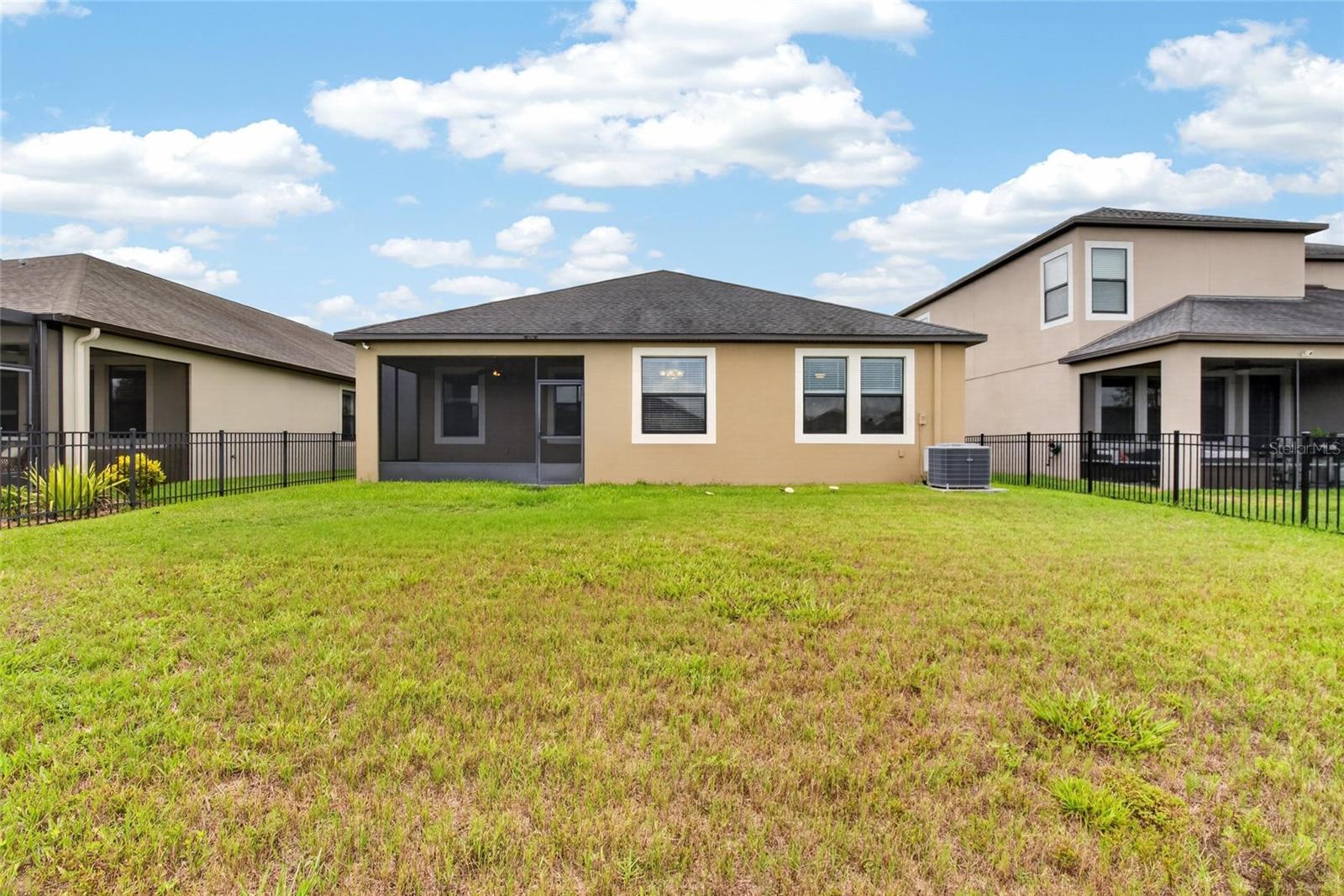 9930 Ivory Dr Property Photo 38