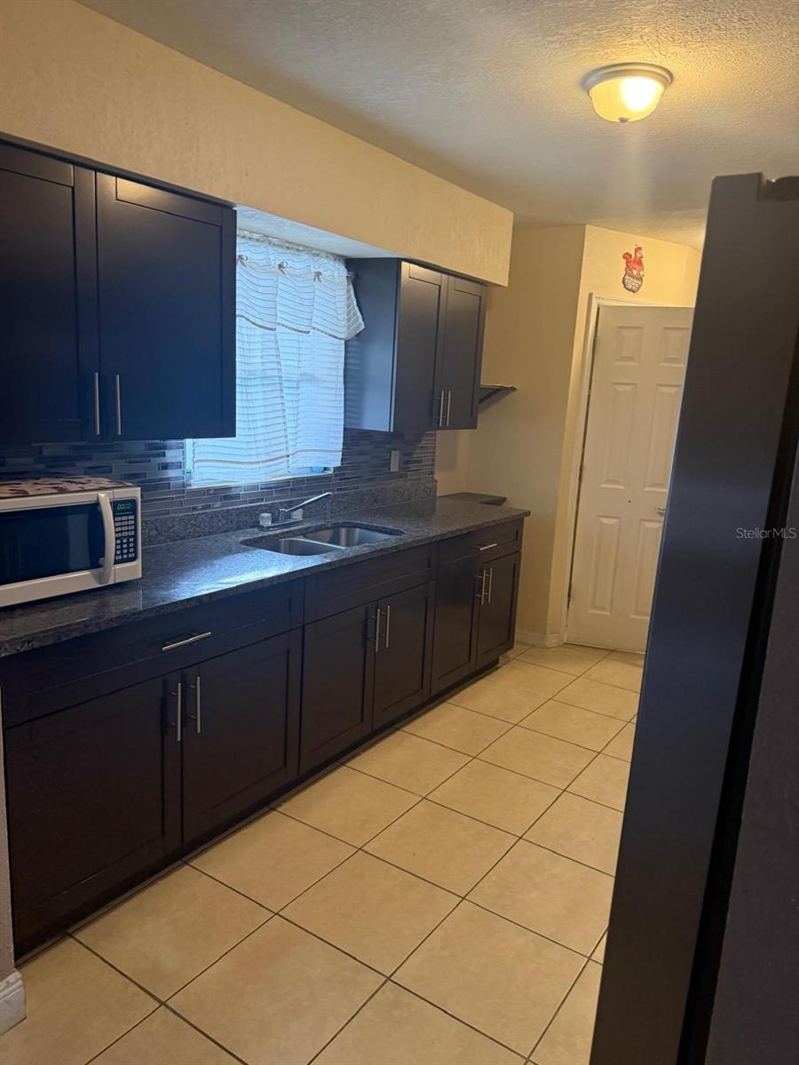 1827 Heather Ave Property Photo 16