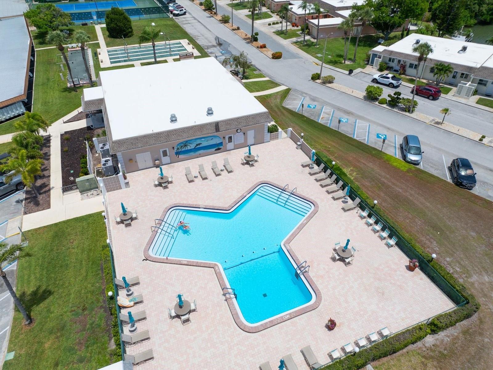 295 Boca Ciega Point Blvd N Property Photo 26