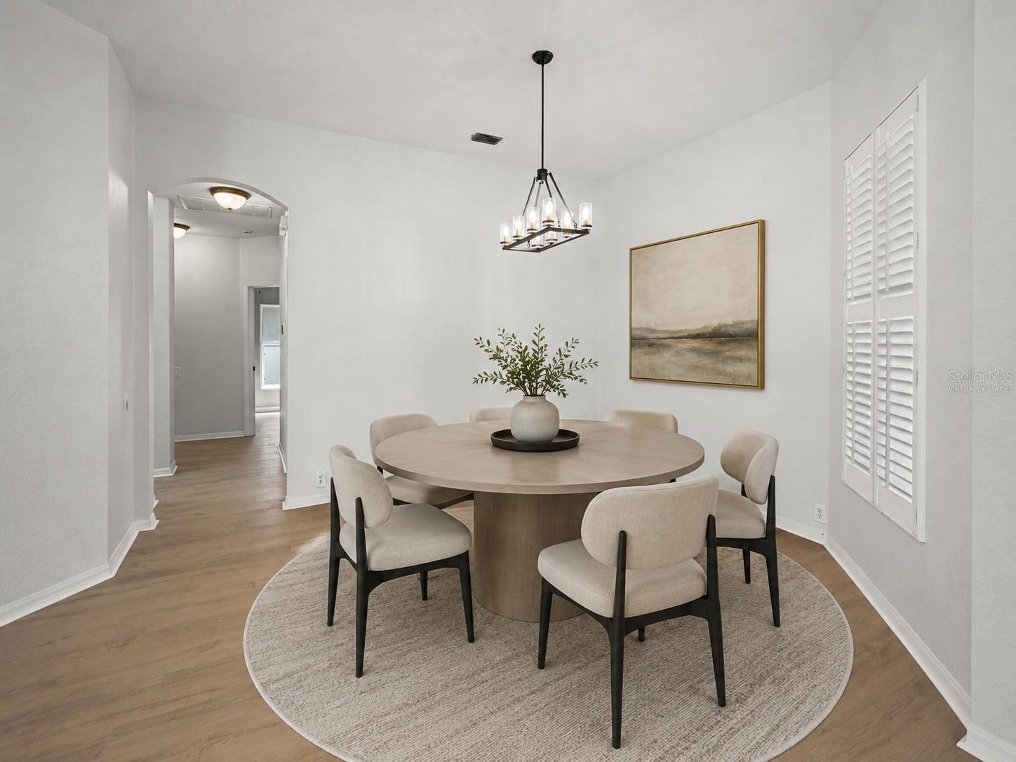18115 Regents Square Dr Property Photo 9
