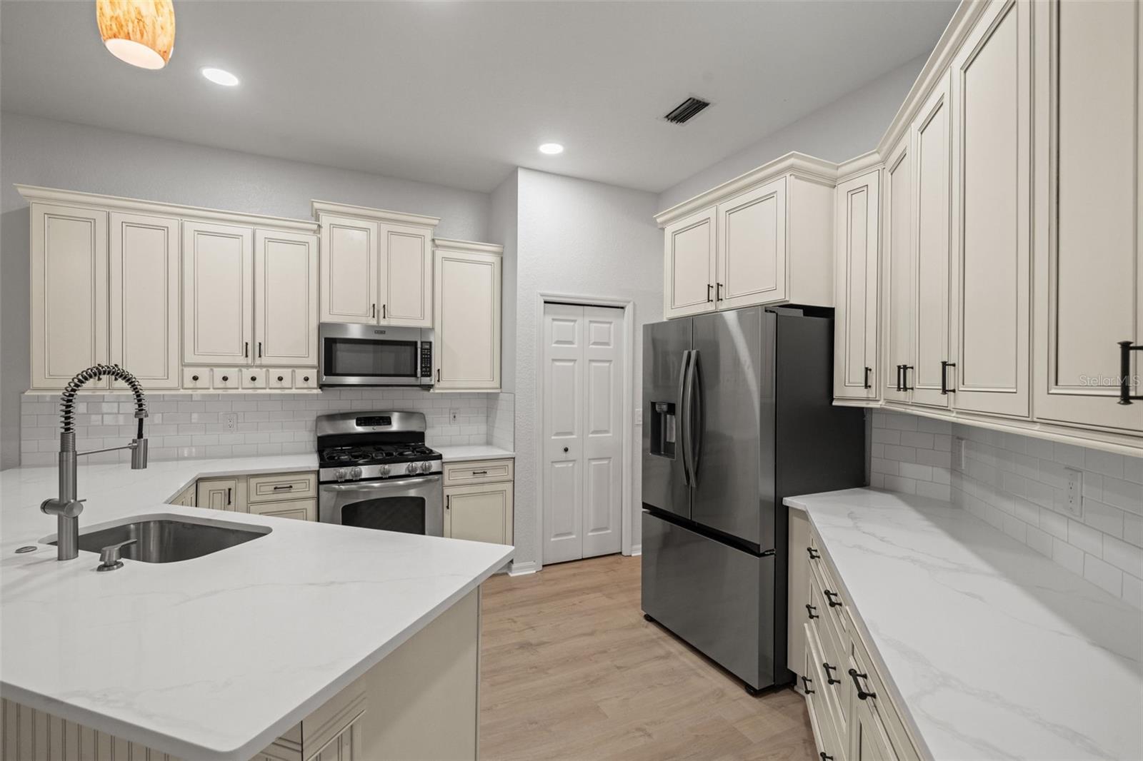18115 Regents Square Dr Property Photo 24