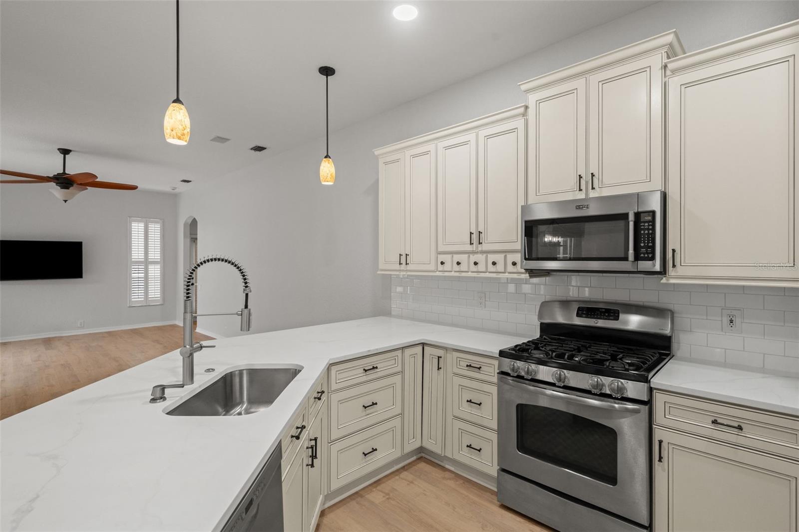18115 Regents Square Dr Property Photo 25