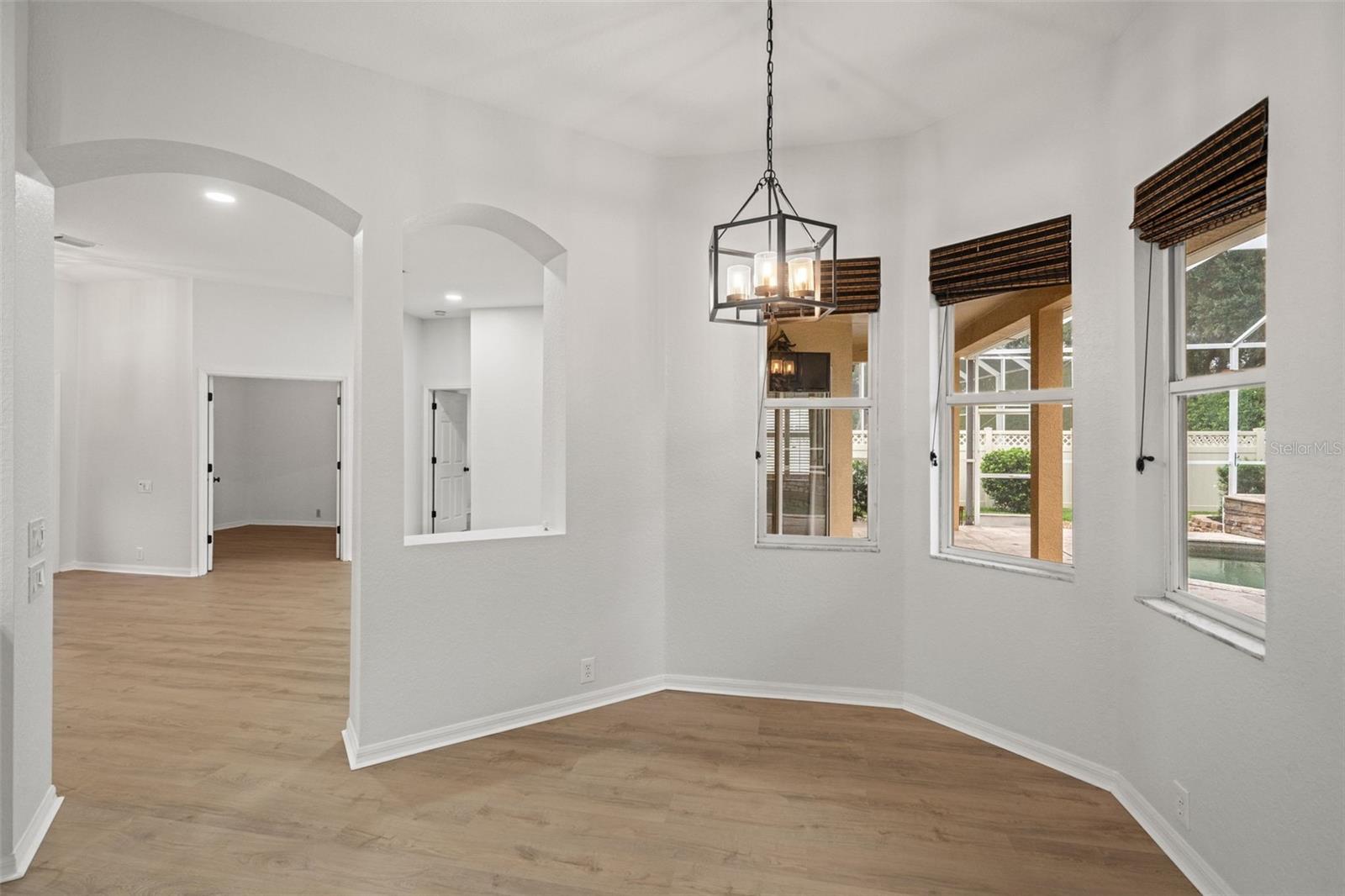 18115 Regents Square Dr Property Photo 29