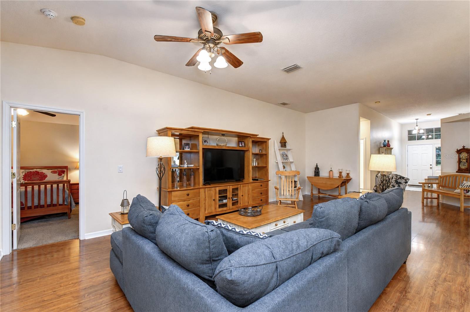 6209 Gannetdale Dr Property Photo 7