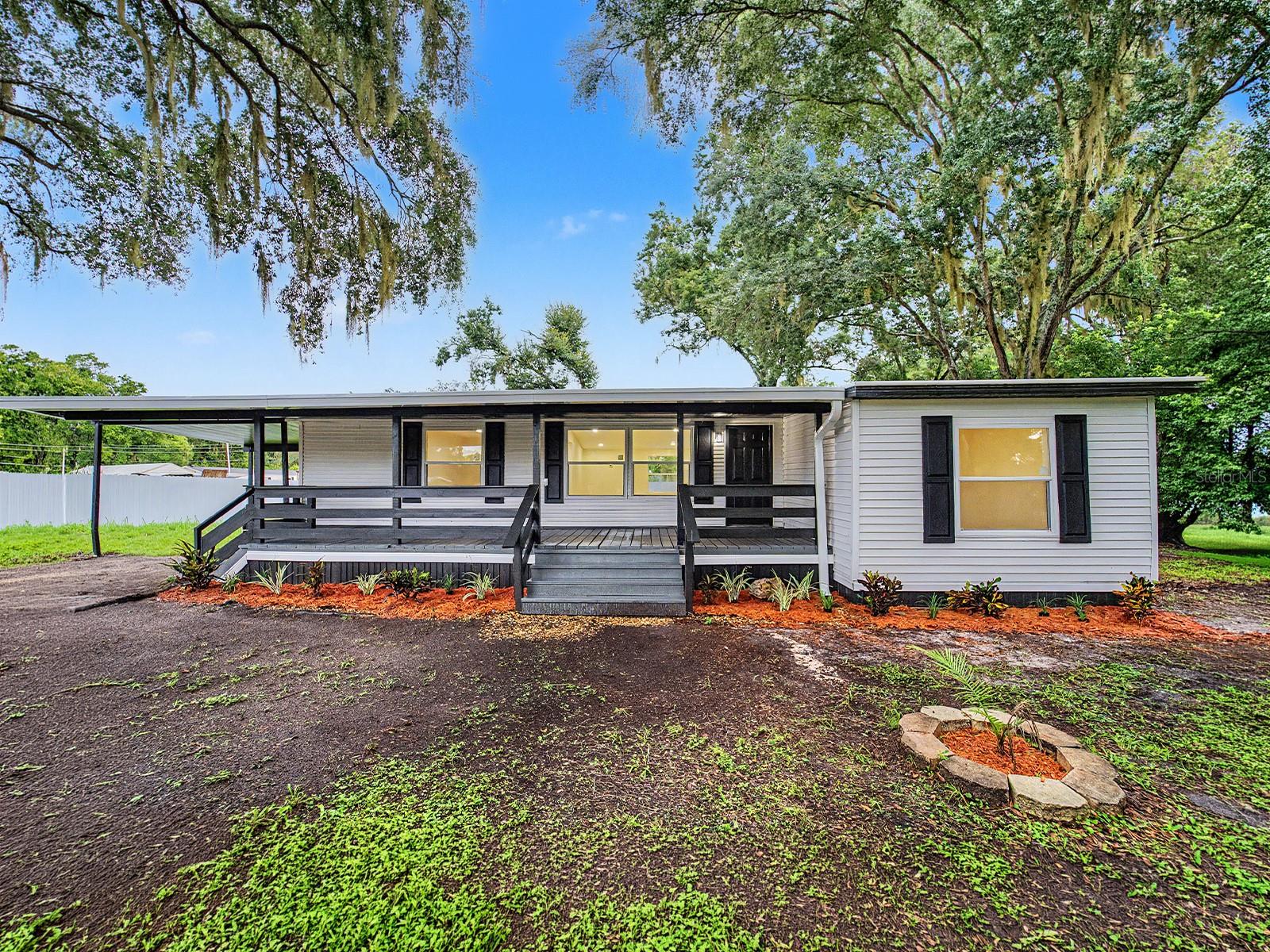 3817 Ward Rd Property Photo 3