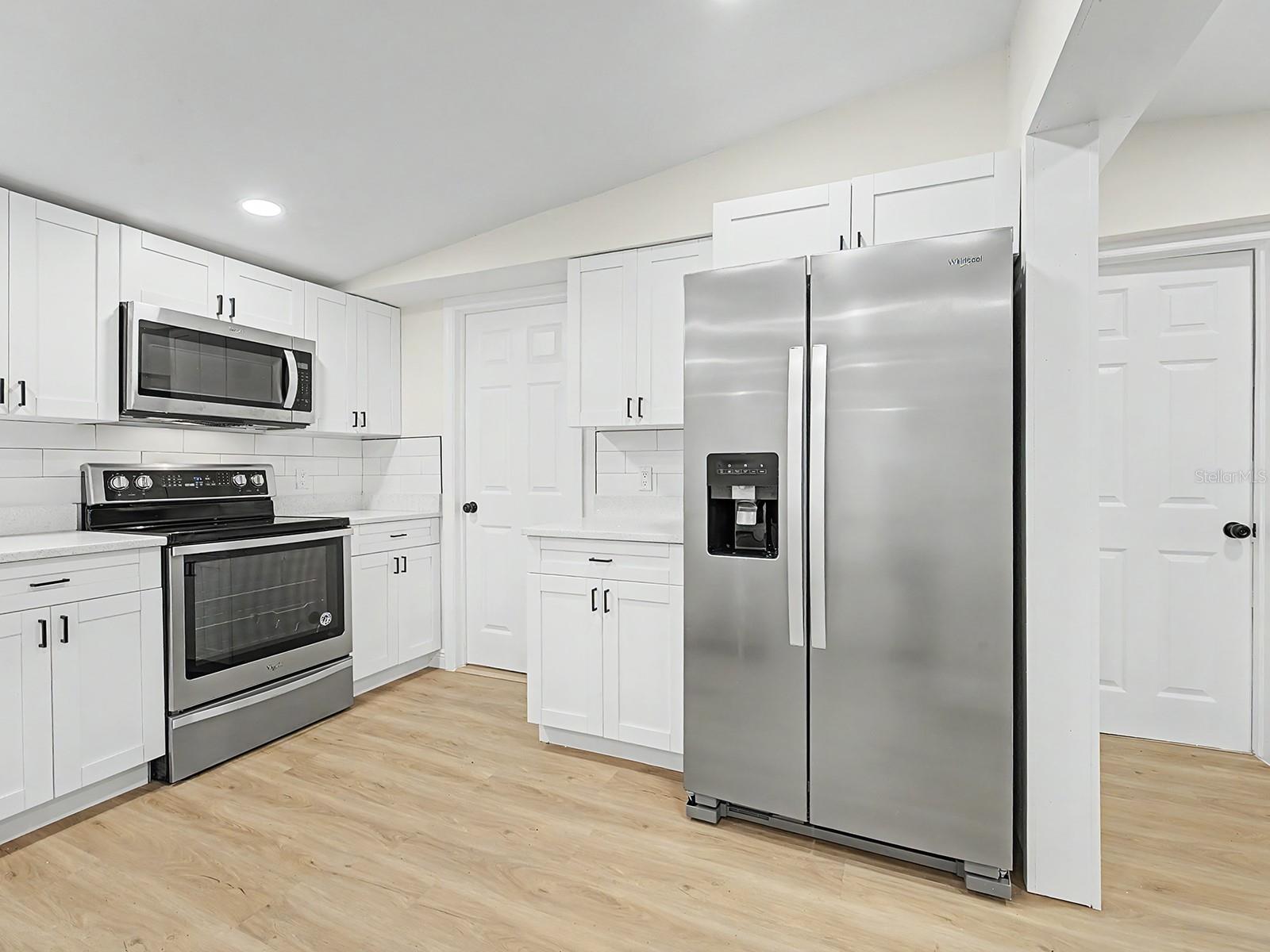 3817 Ward Rd Property Photo 15