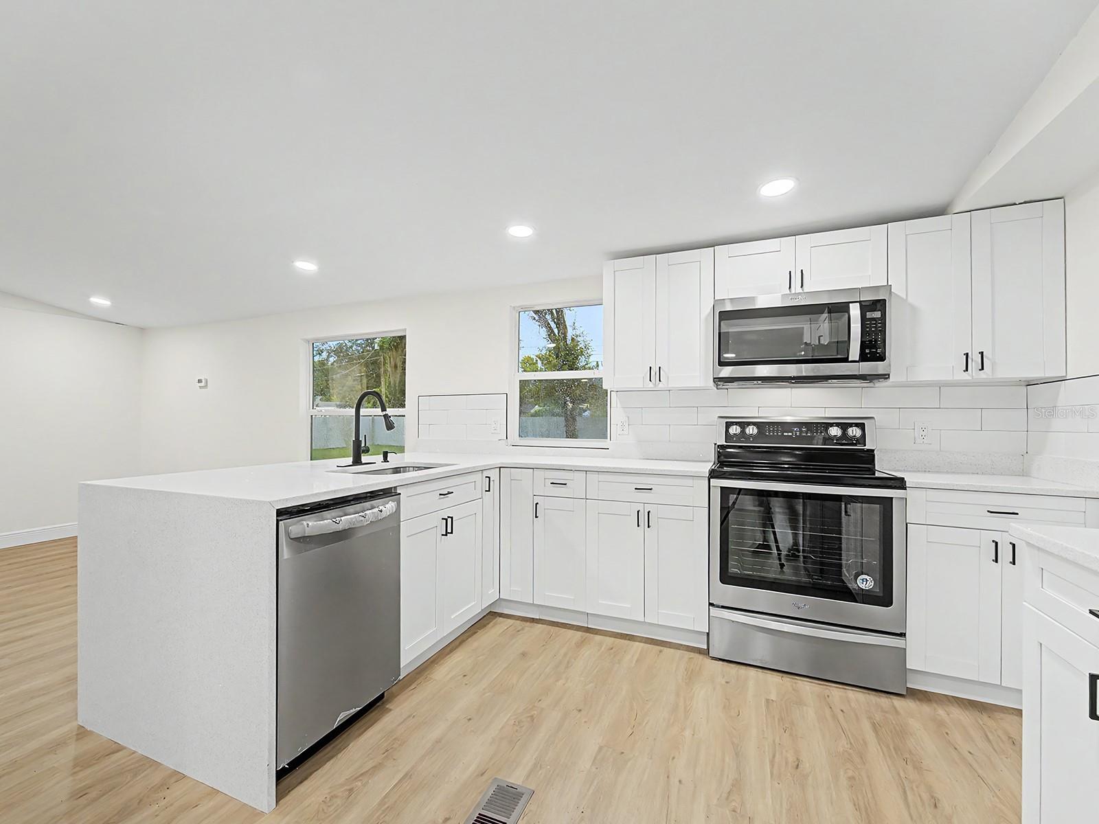 3817 Ward Rd Property Photo 16