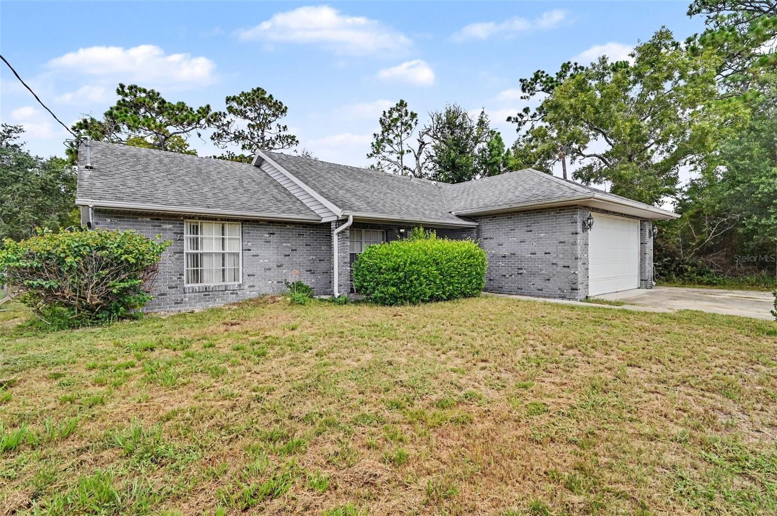 1339 Lodge Ter Property Photo 6