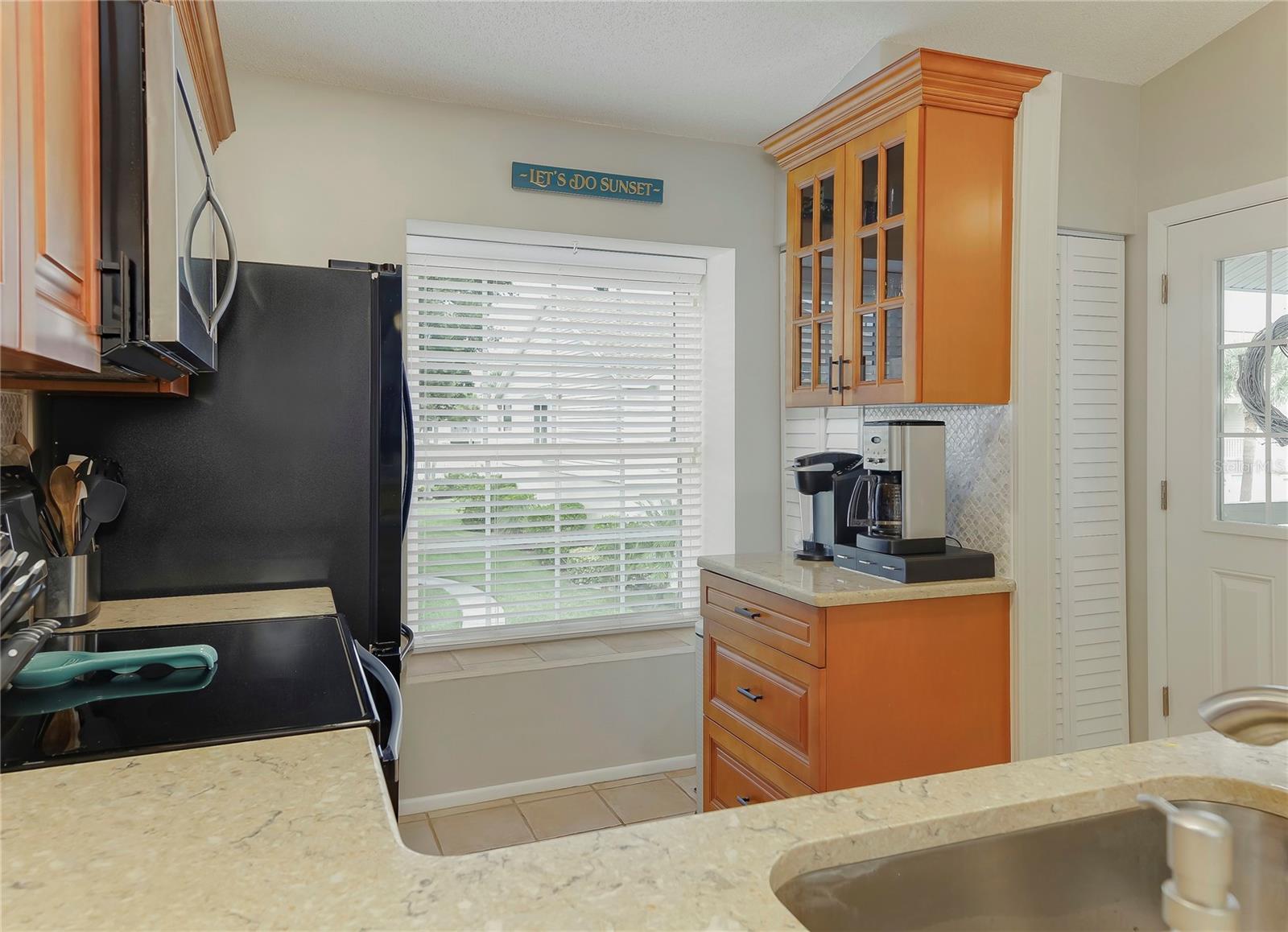 12223 Sun Vista Ct E Property Photo 10