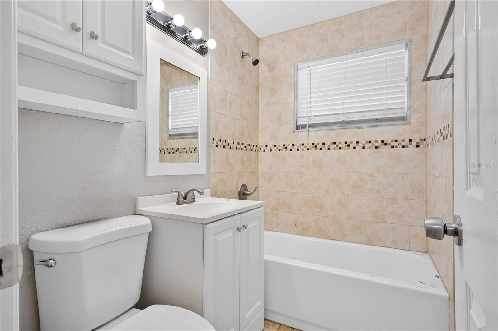 3615 W Rogers Ave Property Photo 18