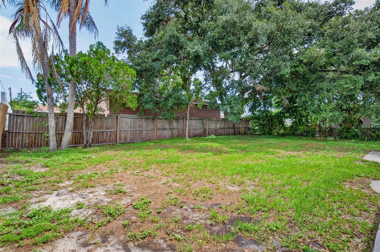 3615 W Rogers Ave Property Photo 25