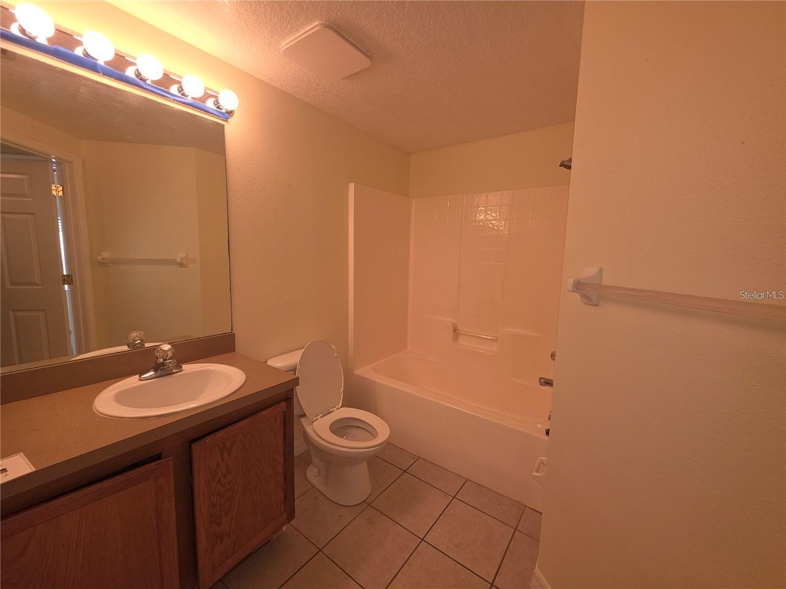 6446 Cypressdale Dr #102 Property Photo 2