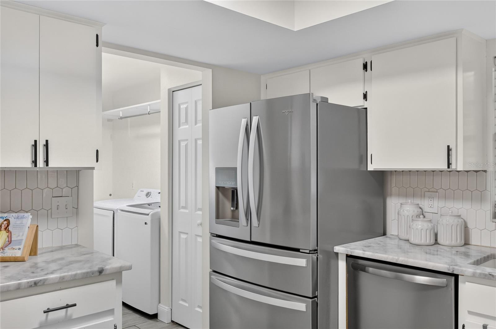 724 Isleton Dr Property Photo 30
