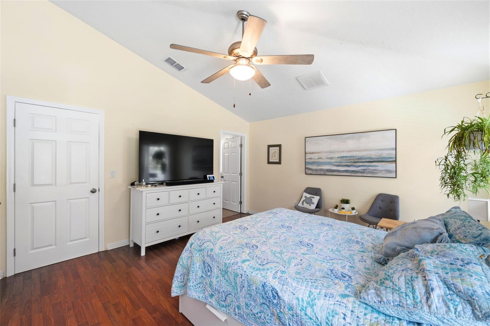 11240 Marquerite Ave Property Photo 18