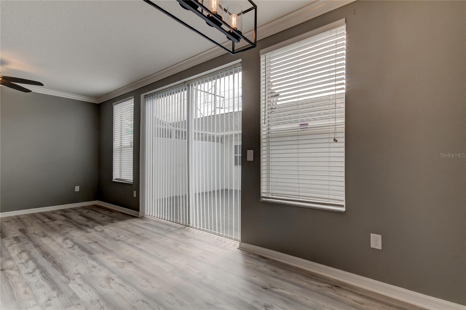 10003 Bradwell Pl Property Photo 5