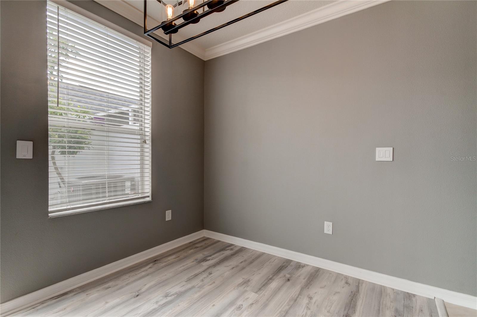 10003 Bradwell Pl Property Photo 6